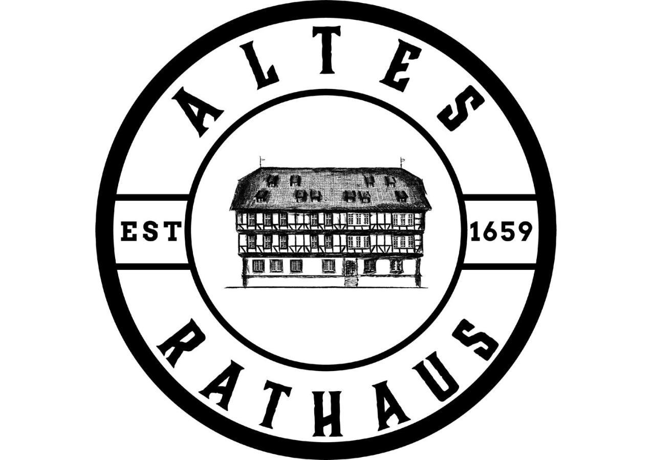 Altes Rathaus Hotel-Restaurant-Cafe Wolfhagen Exterior foto